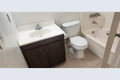 8322 N 60th Avenue, Glendale, AZ 85302 - Photo 11