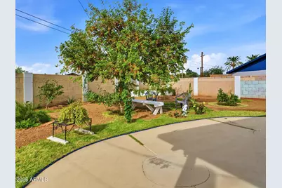 3008 N 45th Drive, Phoenix, AZ 85031 - Photo 9
