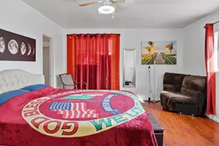 3008 N 45th Dr, Phoenix, AZ 85031 - Photo 13