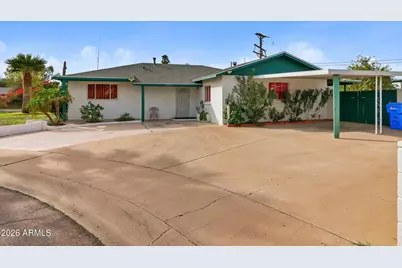 3008 N 45th Drive, Phoenix, AZ 85031 - Photo 1