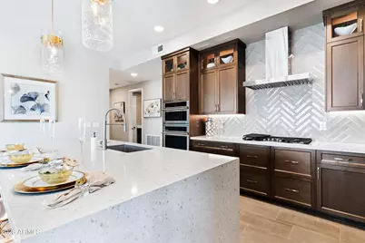 5250 E Deer Valley Drive #120, Phoenix, AZ 85054 - Photo 9