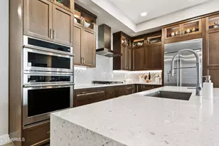 5250 E Deer Valley Dr, Phoenix, AZ 85054 - Photo 3