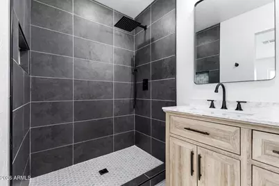 13802 N 33rd Avenue, Phoenix, AZ 85053 - Photo 13