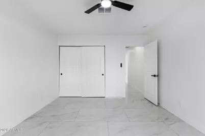 13802 N 33rd Avenue, Phoenix, AZ 85053 - Photo 17