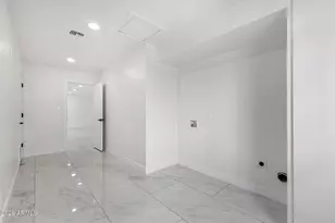 13802 N 33rd Ave, Phoenix, AZ 85053 - Photo 21