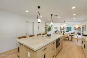 2212 E Cinnabar Ave, Phoenix, AZ 85028 - Photo 7