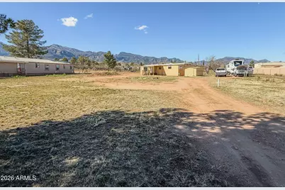 5254 S Santa Claus Avenue, Sierra Vista, AZ 85650 - Photo 3