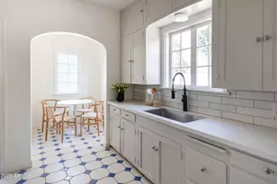 302 W Cypress St, Phoenix, AZ 85003 - Photo 11