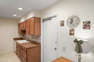 17445 N Boswell Blvd, Sun City, AZ 85373 - Photo 11