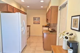 17445 N Boswell Blvd, Sun City, AZ 85373 - Photo 11