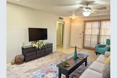 17445 N Boswell Boulevard, Sun City, AZ 85373 - Photo 9