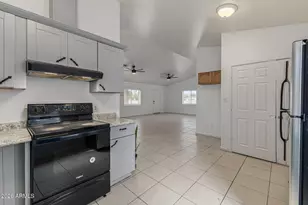 437 S California St, Chandler, AZ 85225 - Photo 19