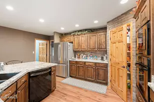 2214 Mountain Lion Ln, Overgaard, AZ 85933 - Photo 33