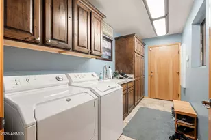 2214 Mountain Lion Ln, Overgaard, AZ 85933 - Photo 49