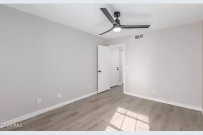 8888 N 47th Avenue #212, Glendale, AZ 85302 - Photo 13