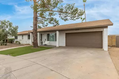 2117 W Kimberly Way, Phoenix, AZ 85027 - Photo 37