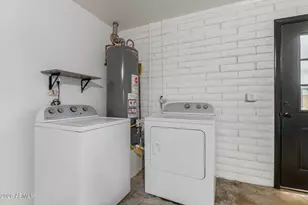 2117 W Kimberly Way, Phoenix, AZ 85027 - Photo 31