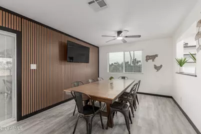 2117 W Kimberly Way, Phoenix, AZ 85027 - Photo 15