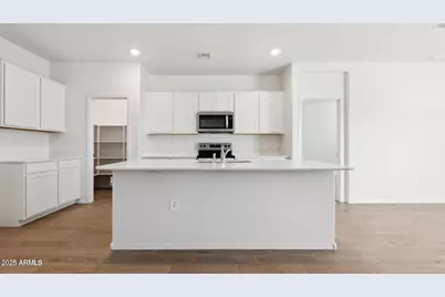 25254 N 184th Lane, Wittmann, AZ 85361 - Photo 5