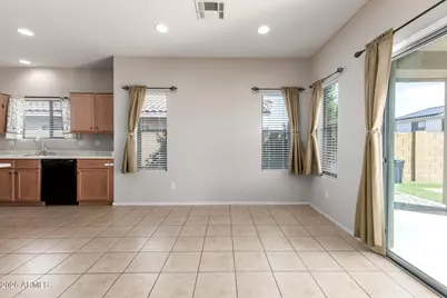 22183 W Shadow Drive, Buckeye, AZ 85326 - Photo 11