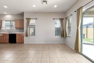 22183 W Shadow Dr, Buckeye, AZ 85326 - Photo 11