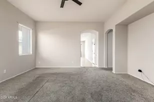 22183 W Shadow Dr, Buckeye, AZ 85326 - Photo 9