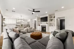 417 E Frances Ln, Gilbert, AZ 85295 - Photo 11