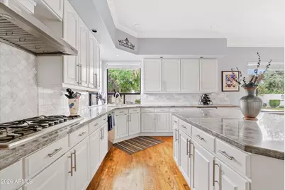 4647 E Garnet Circle, Mesa, AZ 85206 - Photo 9