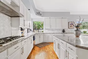 4647 E Garnet Cir, Mesa, AZ 85206 - Photo 9