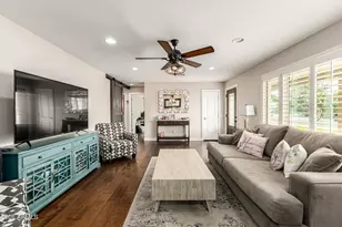 3746 E Fairmount Ave, Phoenix, AZ 85018 - Photo 5