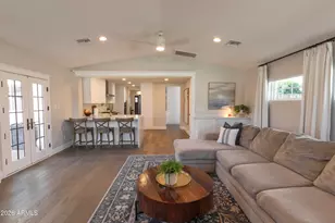 4330 E Mitchell Dr, Phoenix, AZ 85018 - Photo 19