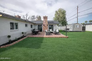 4330 E Mitchell Dr, Phoenix, AZ 85018 - Photo 35