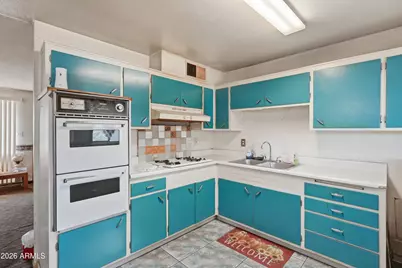 3016 N 35th Drive, Phoenix, AZ 85019 - Photo 7