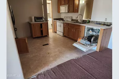 5750 E Wade Lane, Hereford, AZ 85615 - Photo 7