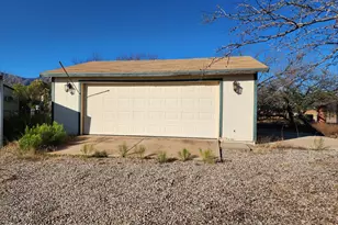 5750 E Wade Ln, Hereford, AZ 85615 - Photo 19