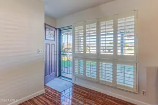 1317 E Lawrence Ln, Phoenix, AZ 85020 - Photo 3