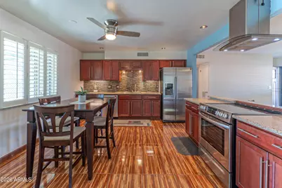 1317 E Lawrence Lane, Phoenix, AZ 85020 - Photo 7