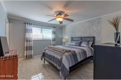 1317 E Lawrence Lane, Phoenix, AZ 85020 - Photo 17