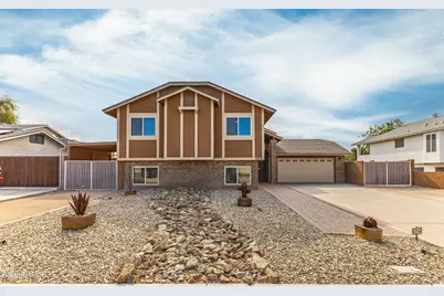 7619 W Surrey Avenue, Peoria, AZ 85381 - Photo 3