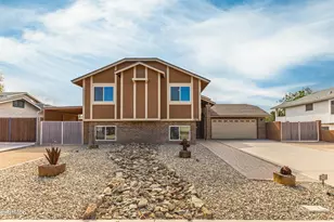 7619 W Surrey Ave, Peoria, AZ 85381 - Photo 3