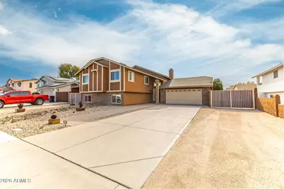 7619 W Surrey Avenue, Peoria, AZ 85381 - Photo 5