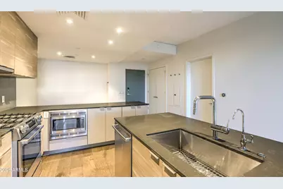 2300 E Campbell Avenue #121, Phoenix, AZ 85016 - Photo 5