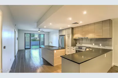 2300 E Campbell Avenue #121, Phoenix, AZ 85016 - Photo 1