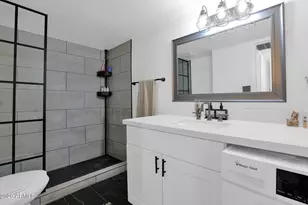 3416 N 44th St, Phoenix, AZ 85018 - Photo 15