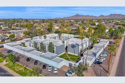3416 N 44th Street #69, Phoenix, AZ 85018 - Photo 1