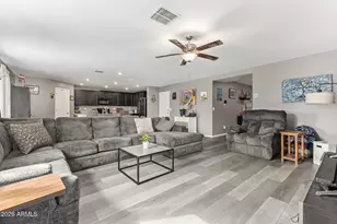 25445 W Mahoney Ave, Buckeye, AZ 85326 - Photo 11