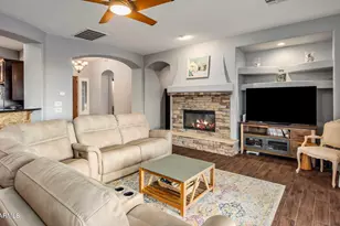 31803 N 16th Ave, Phoenix, AZ 85085 - Photo 13