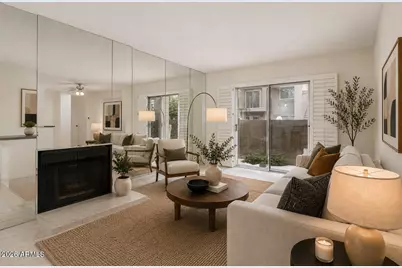 5525 E Thomas Road #M16, Phoenix, AZ 85018 - Photo 1