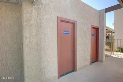 5525 E Thomas Road #M16, Phoenix, AZ 85018 - Photo 27