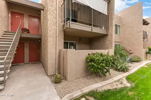 5525 E Thomas Rd, Phoenix, AZ 85018 - Photo 1